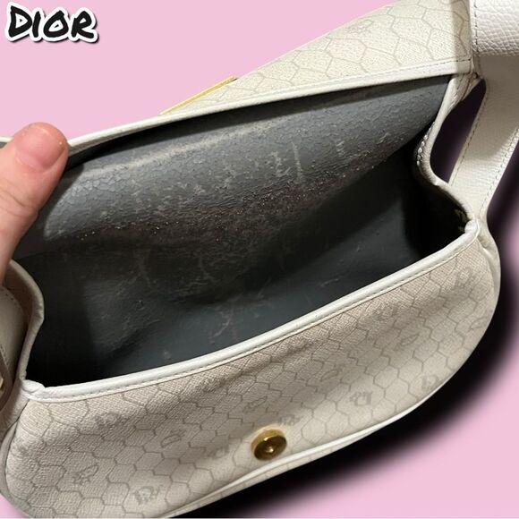 Vintage Christian Dior White Saddle Crossbody Bag with Gold Hardware - Picture 14 of 16